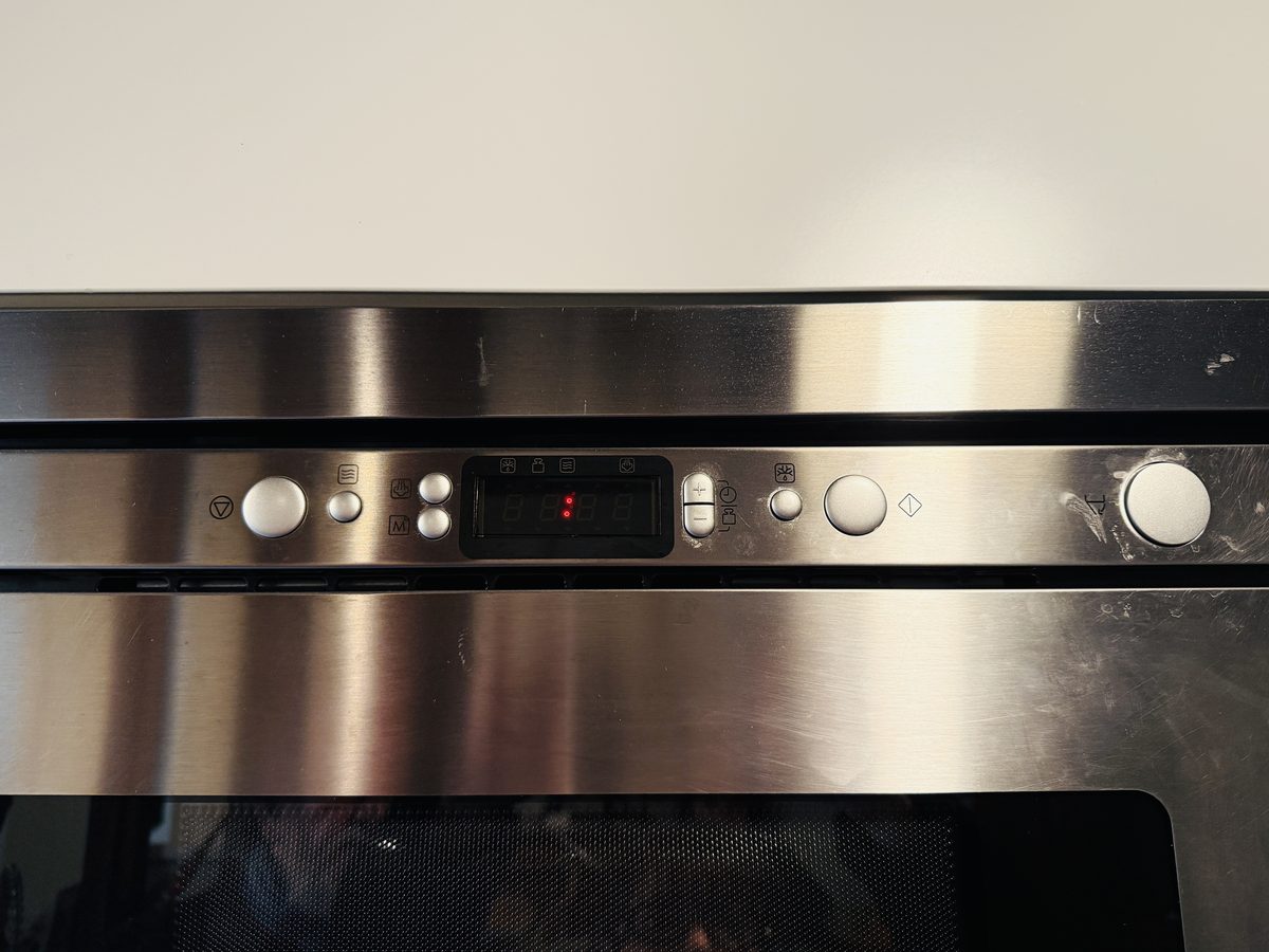 Panneau micro-ondes